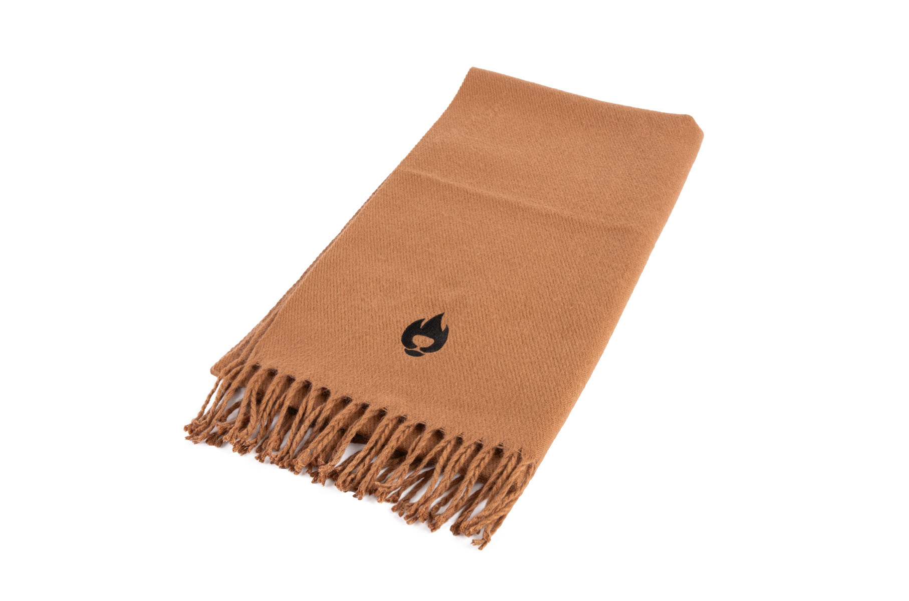 Brauner Strickschal mit Brennbär-Logo zusammengelegt als längliches Rechteck